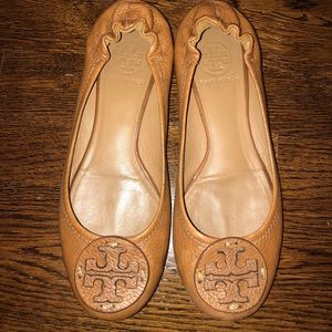 Tory Burch Reva Camel Flats